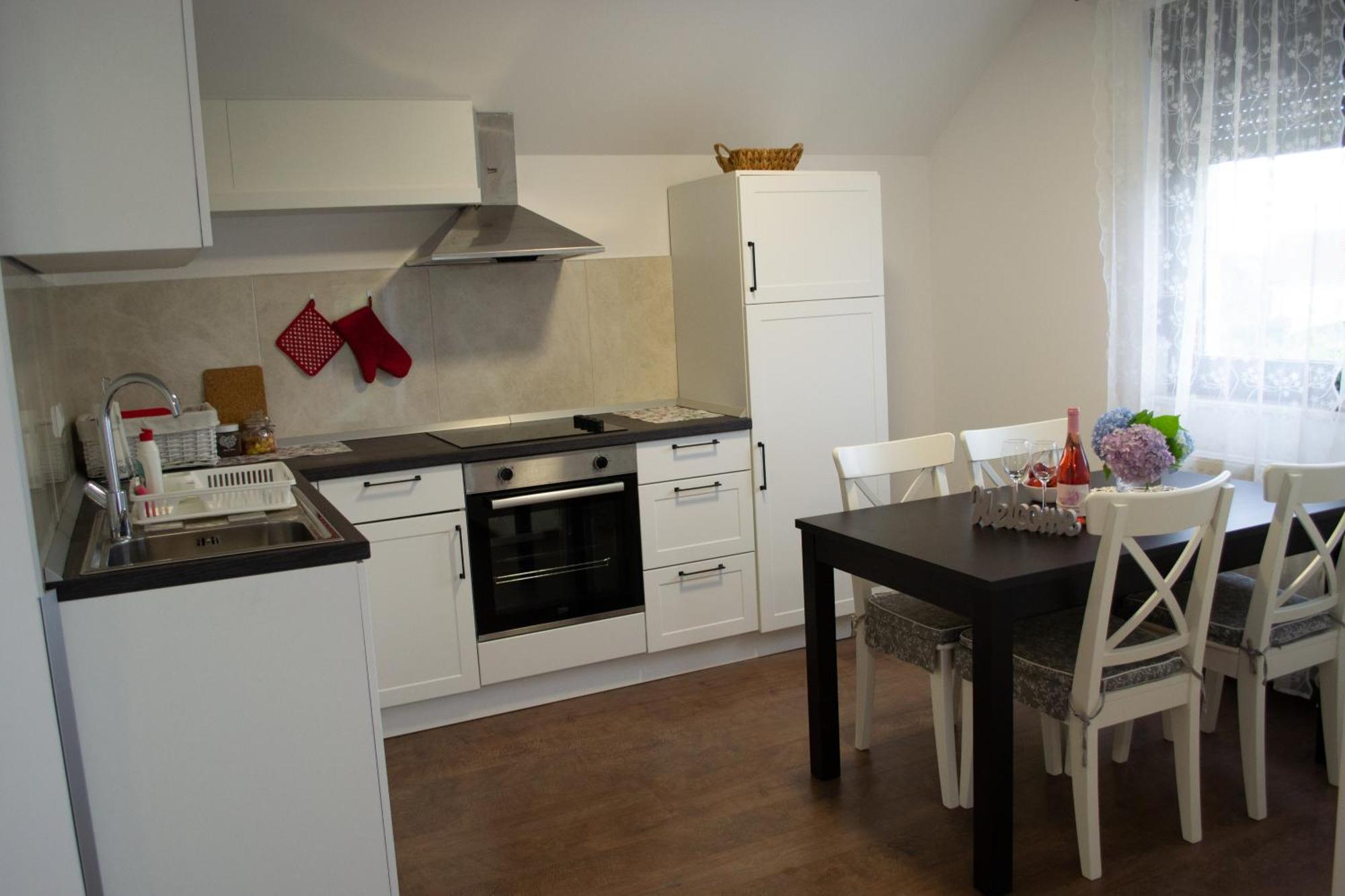 Kraljeva Hiza - Apartmani I Sobe Kralj Sveti Martin Na Muri Exteriör bild